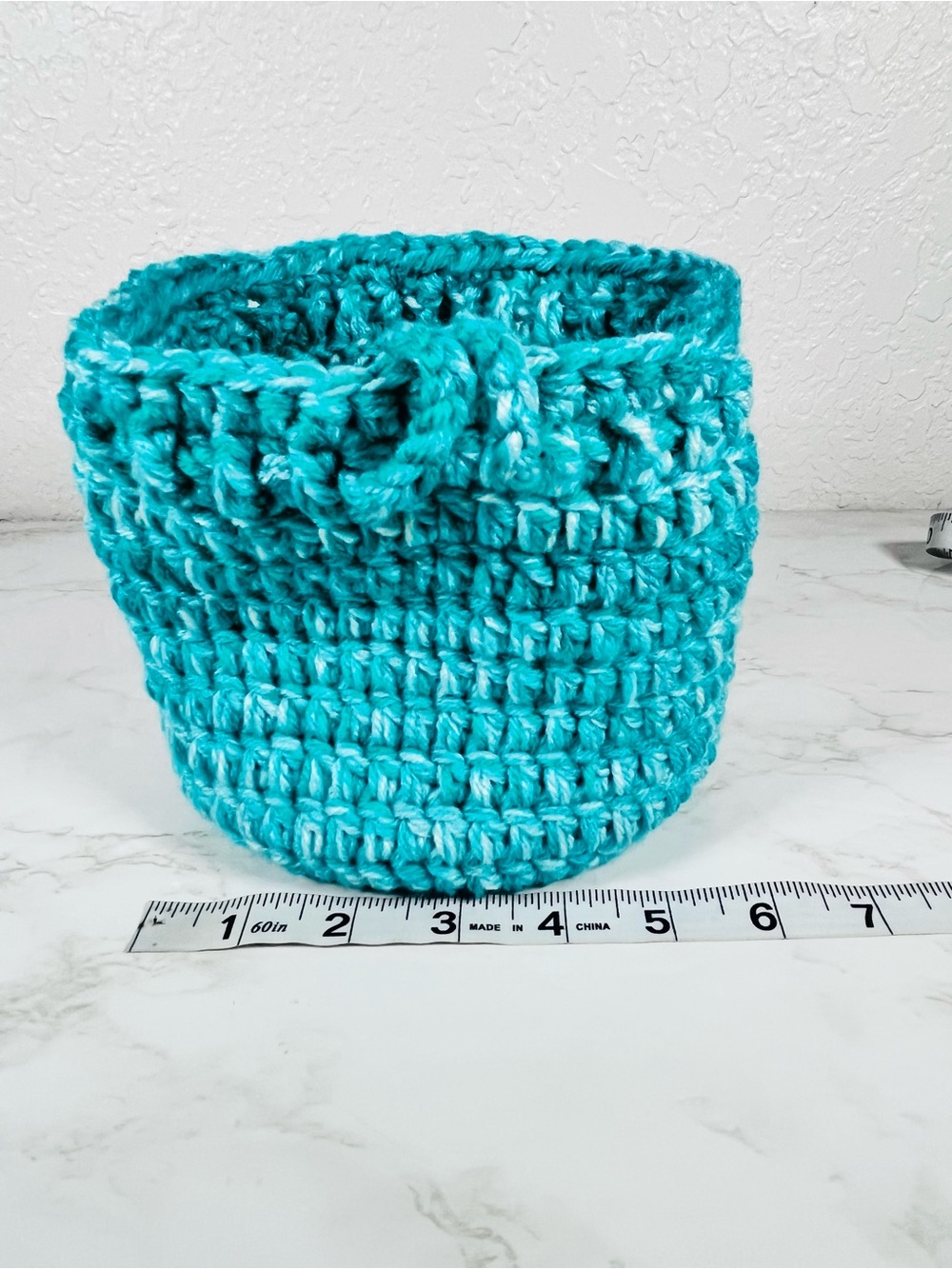 Teal Crochet Drawstring Bag With 2 Matching Scrunchies - Picture 8 of 10